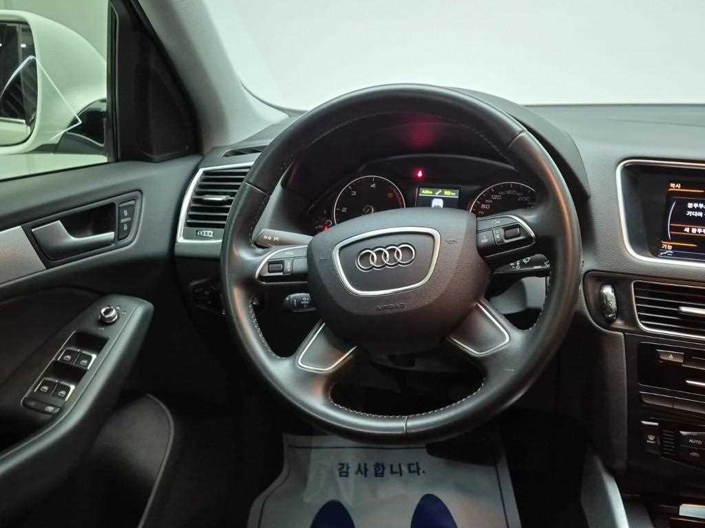 Audi Q5 - Vista 9