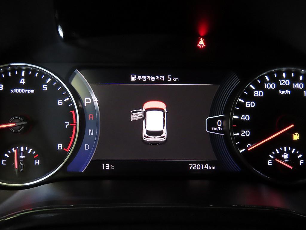 KIA Seltos - Vista 9