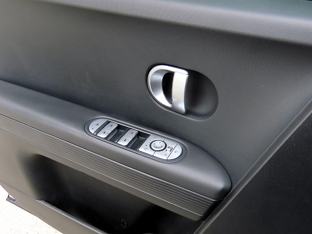 HYUNDAI Ioniq 5 - Vista 11