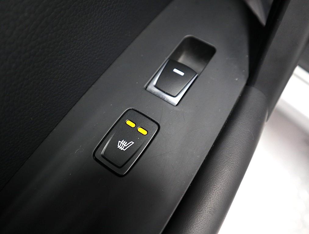 HYUNDAI Grandeur 2015 Plateado - Importación desde Corea - HF Imports Iquique - Foto 19