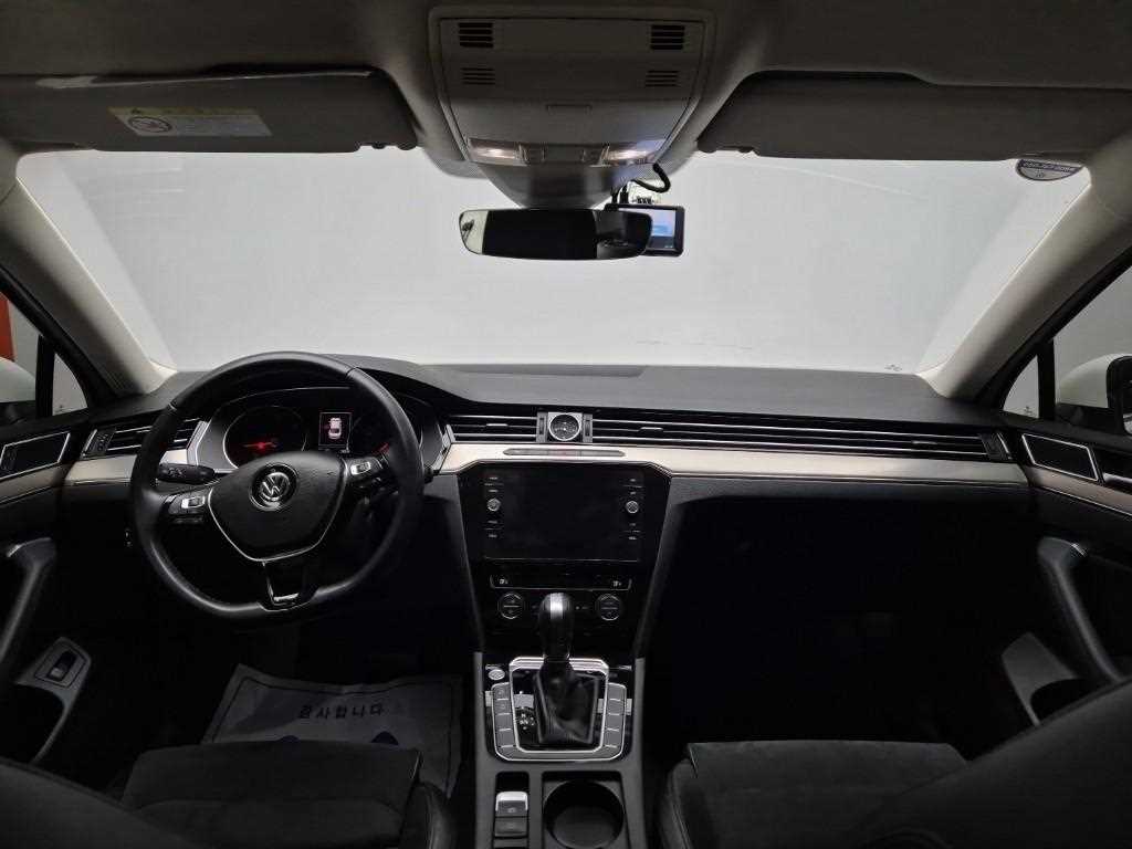 Volkswagen Passat - Vista 7