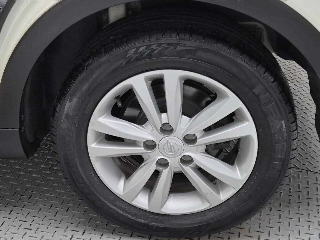 Ssangyong Tivoli 2015 Blanco - Importación desde Corea - HF Imports Iquique - Foto 20