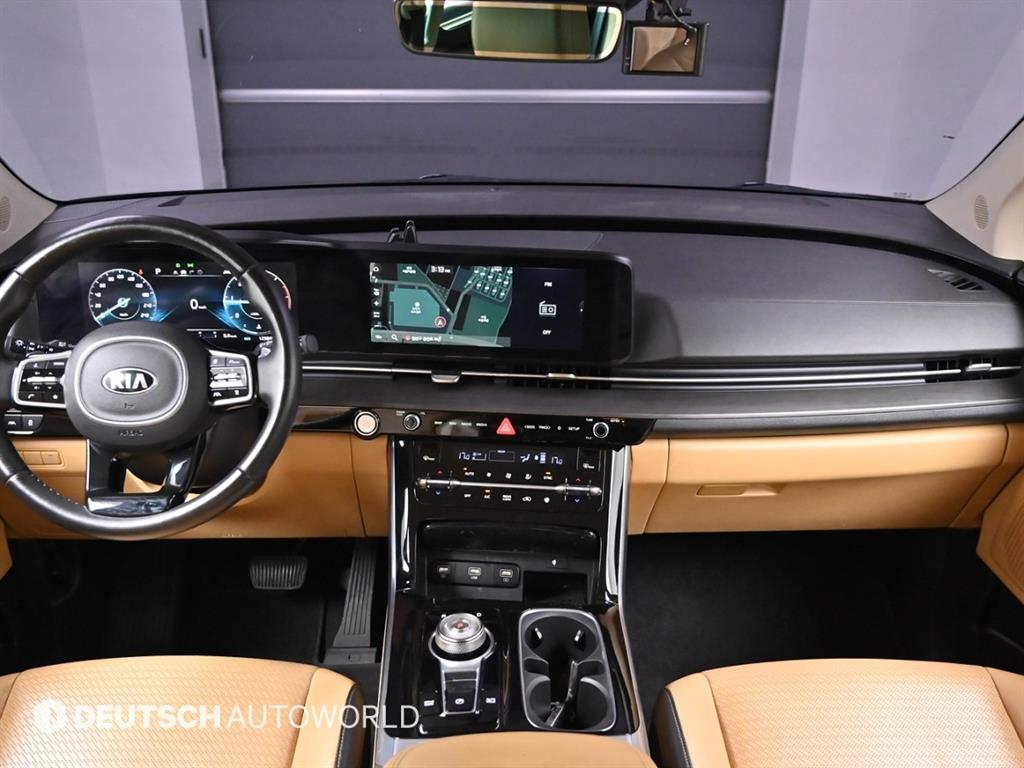 KIA Carnival - Vista 5