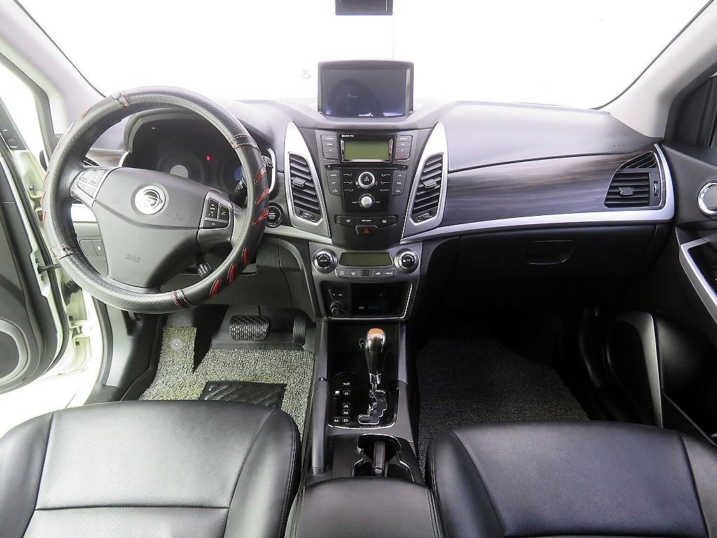 Ssangyong Korando - Vista 8