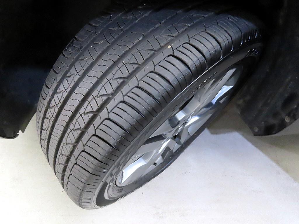 KIA Seltos 2020 Negro - Importación desde Corea - HF Imports Iquique - Foto 17