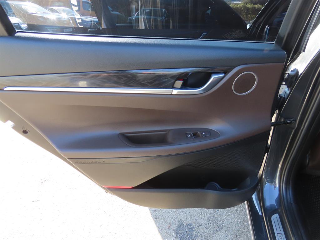 HYUNDAI Grandeur 2018 - Importación desde Corea - HF Imports Iquique - Foto 10