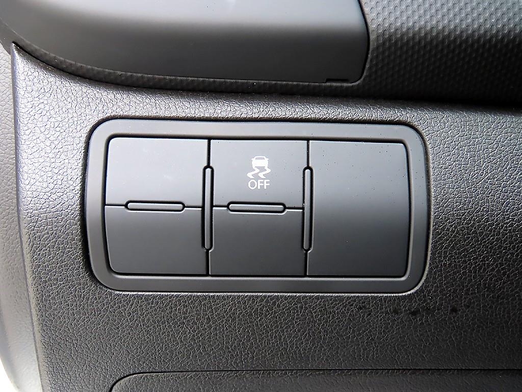 HYUNDAI Accent - Vista 12