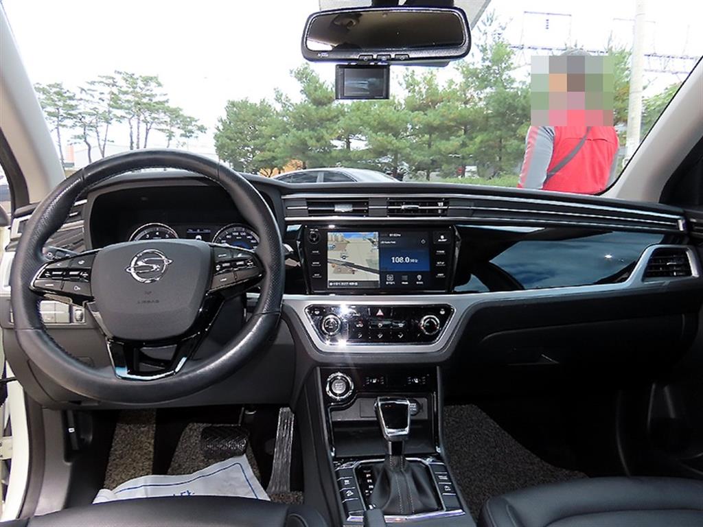 Ssangyong Korando - Vista 7