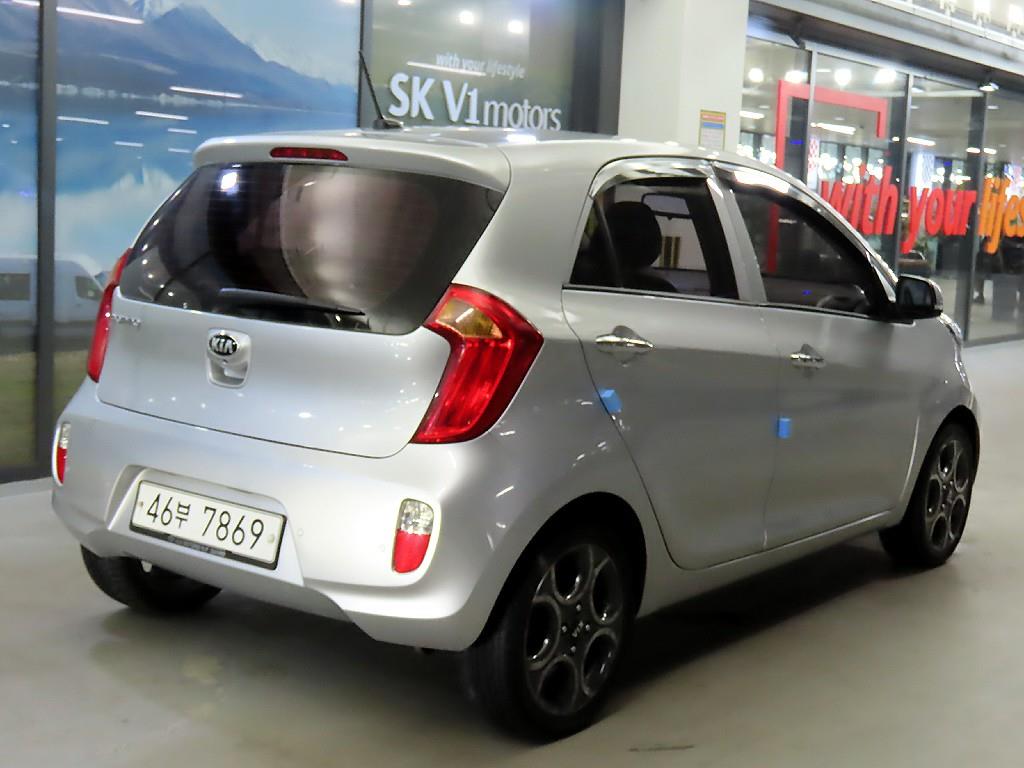 KIA Morning - Vista 4