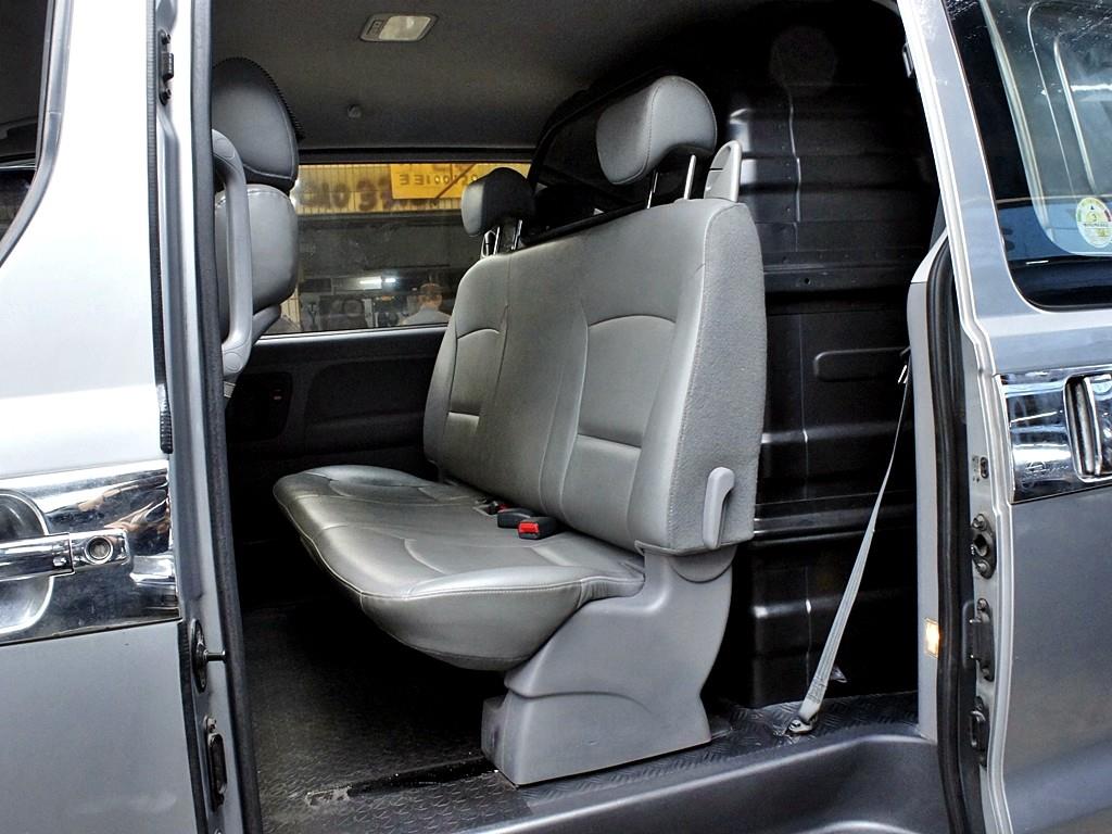 HYUNDAI Starex - Vista 11