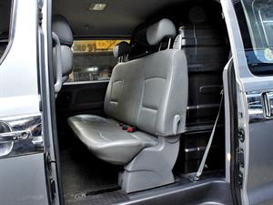 HYUNDAI Starex - Vista 12