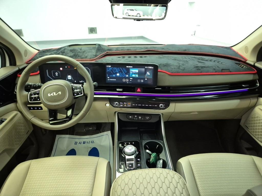 KIA Carnival - Vista 6