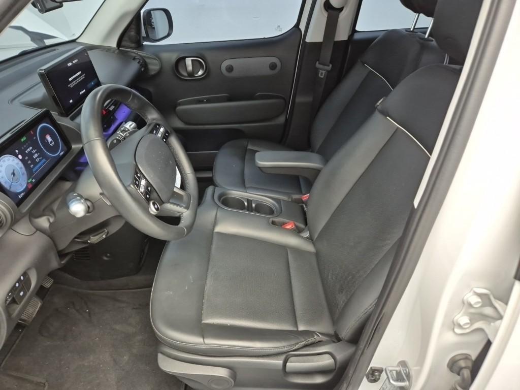 HYUNDAI Casper - Vista 11