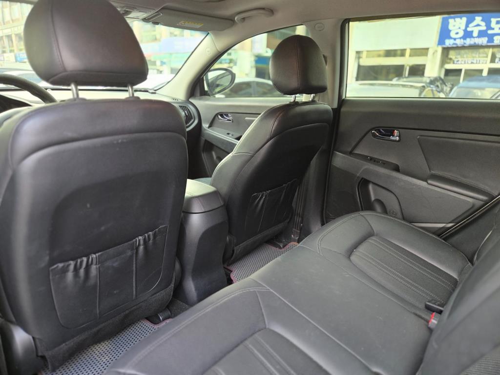 KIA Sportage - Vista 12