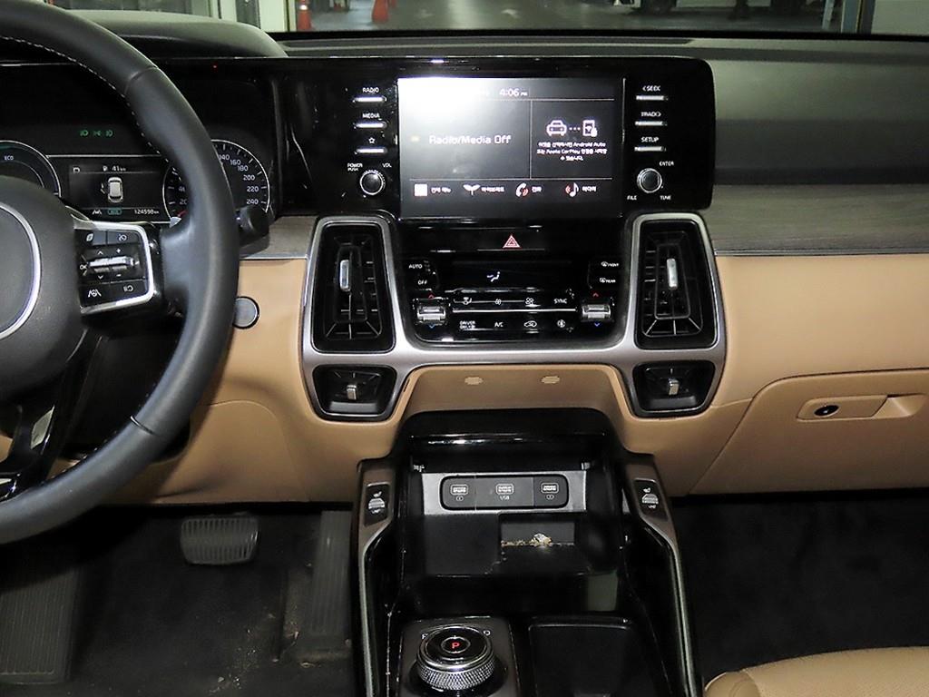 KIA Sorento - Vista 11