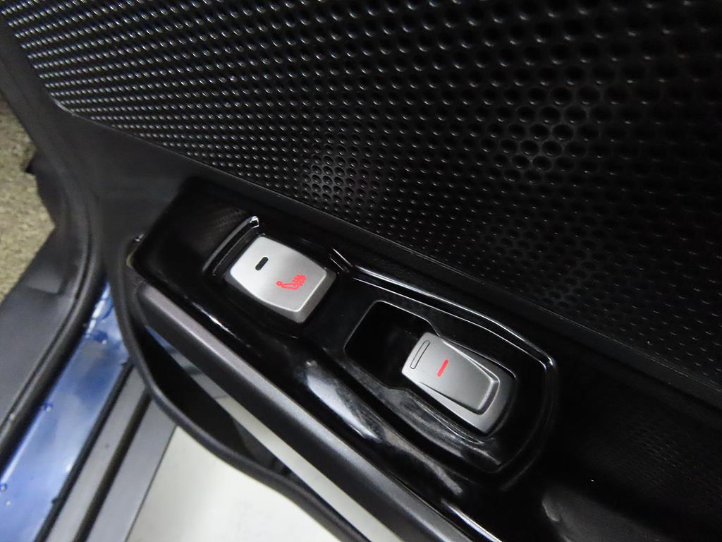 Ssangyong Tivoli 2017 Azul - Importación desde Corea - HF Imports Iquique - Foto 16