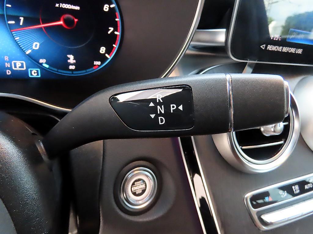 Mercedes Benz GLC Class - Vista 11