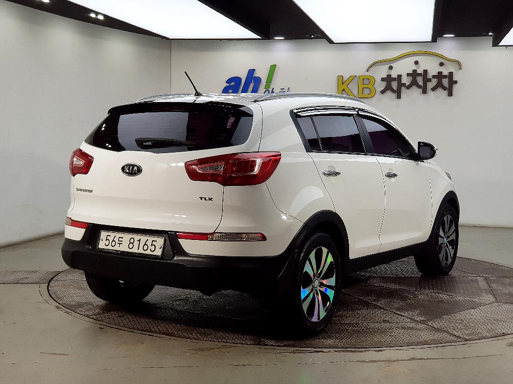 KIA Sportage - Vista 4