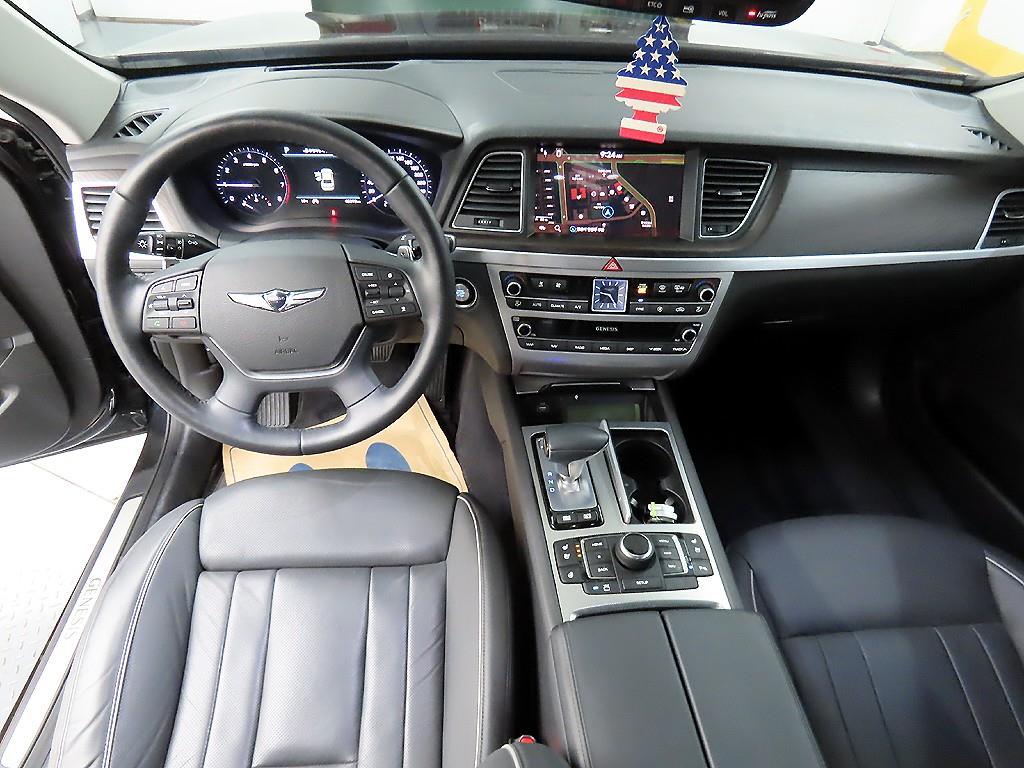 Genesis G80 - Vista 7