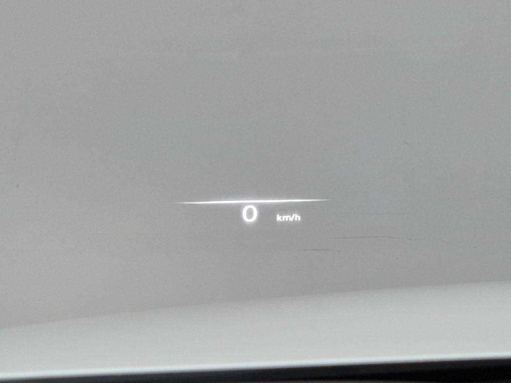 Genesis GV70 2024 Blanco - Importación desde Corea - HF Imports Iquique - Foto 16