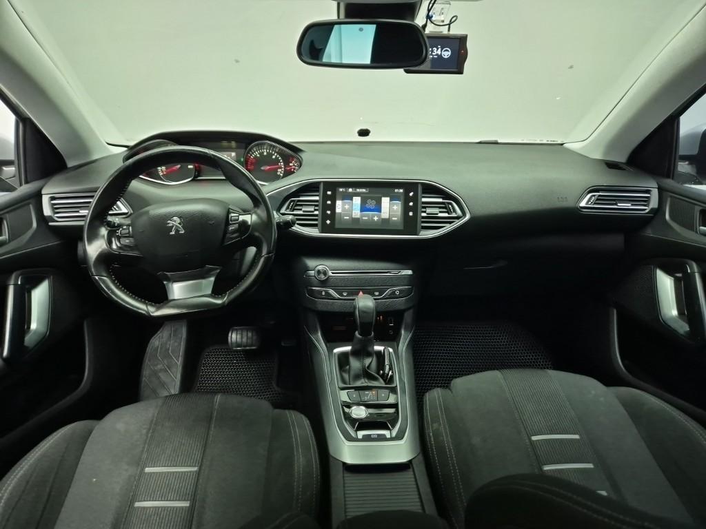 Peugeot 308 - Vista 7