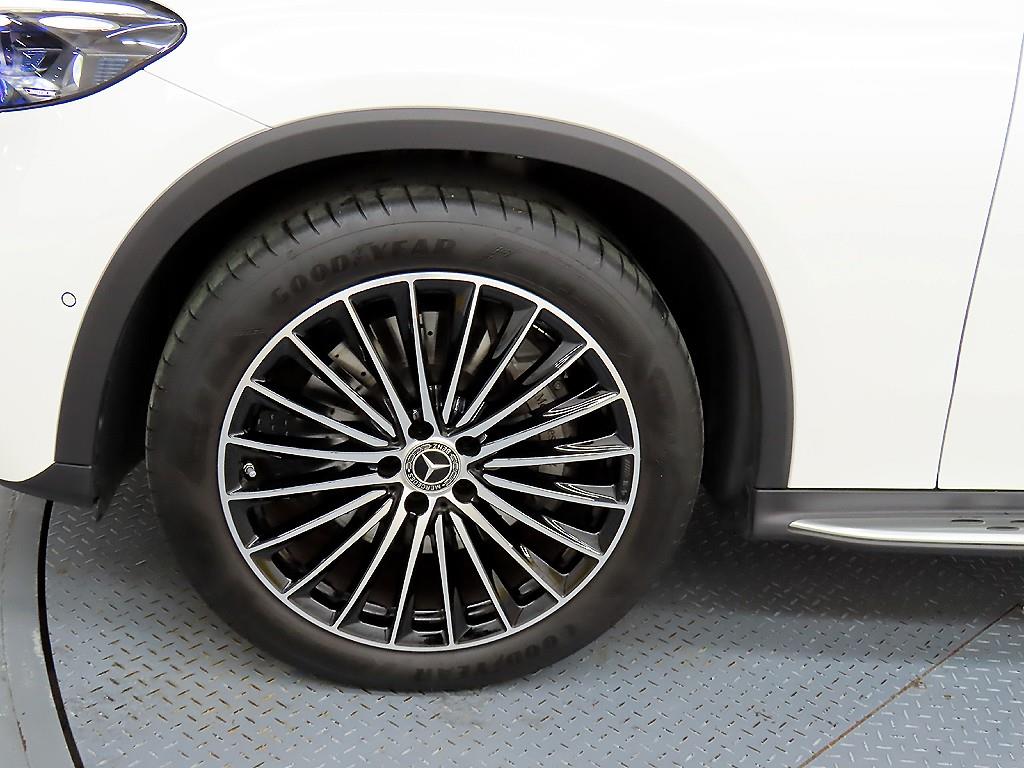 Mercedes Benz GLC Class 2024 Blanco - Importación desde Corea - HF Imports Iquique - Foto 20