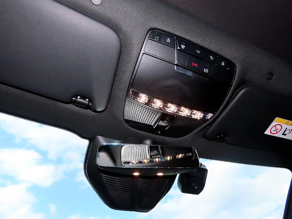 Mercedes Benz GLC Class 2022 Blanco - Importación desde Corea - HF Imports Iquique - Foto 14