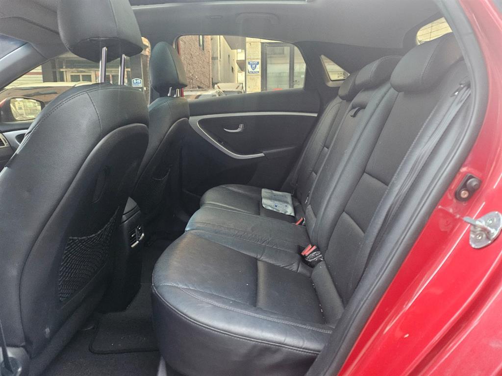 HYUNDAI i30 2014 Rojo - Importación desde Corea - HF Imports Iquique - Foto 13