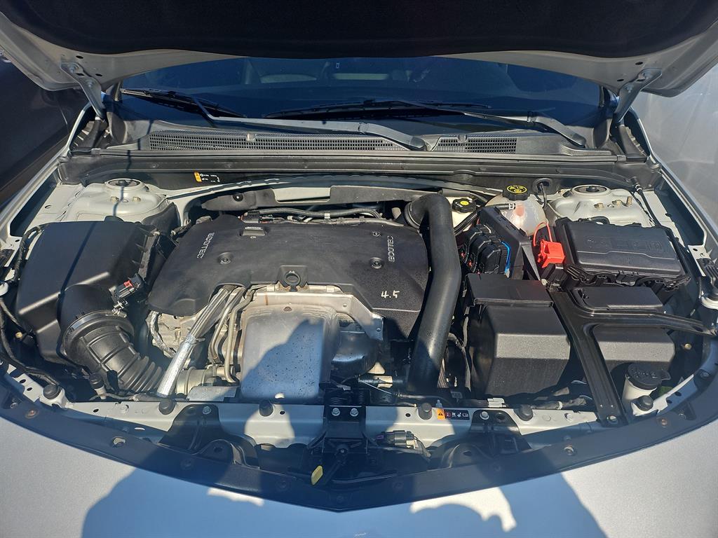 Chevrolet Malibu - Vista 5