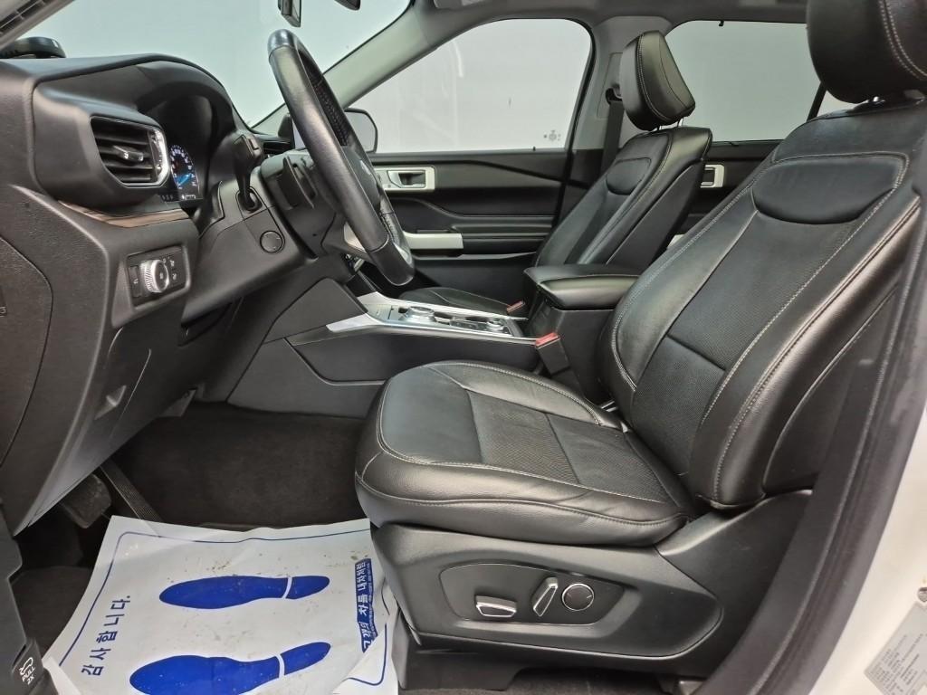 Ford Explorer - Vista 8