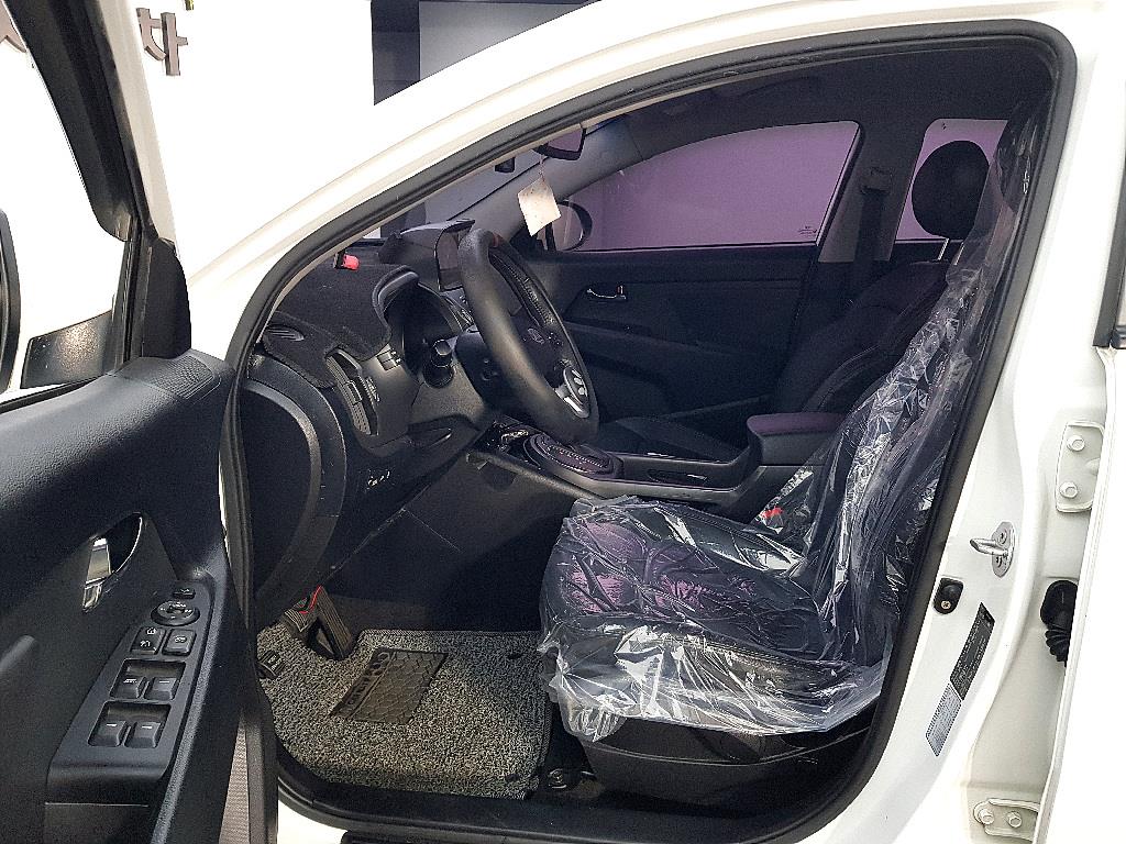 KIA Sportage - Vista 8