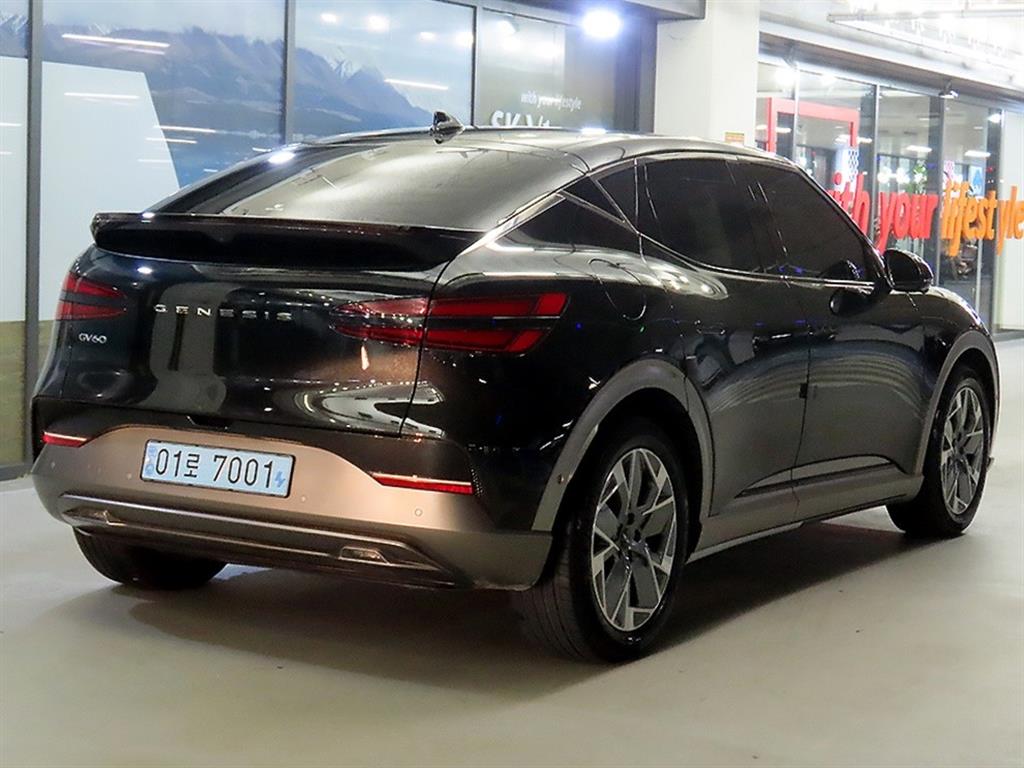 Genesis GV60 - Vista 4
