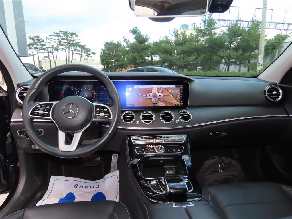 Mercedes Benz E class 2019 Azul - Importación desde Corea - HF Imports Iquique - Foto 7