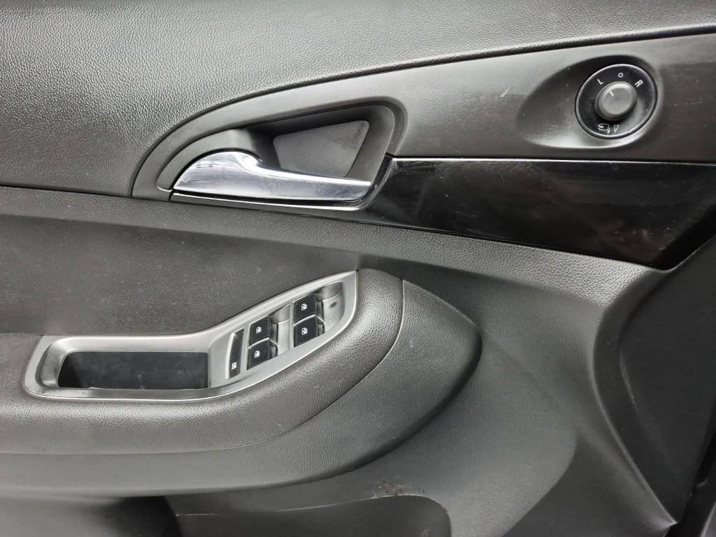 Chevrolet Orlando 2012 Gris - Importación desde Corea - HF Imports Iquique - Foto 15