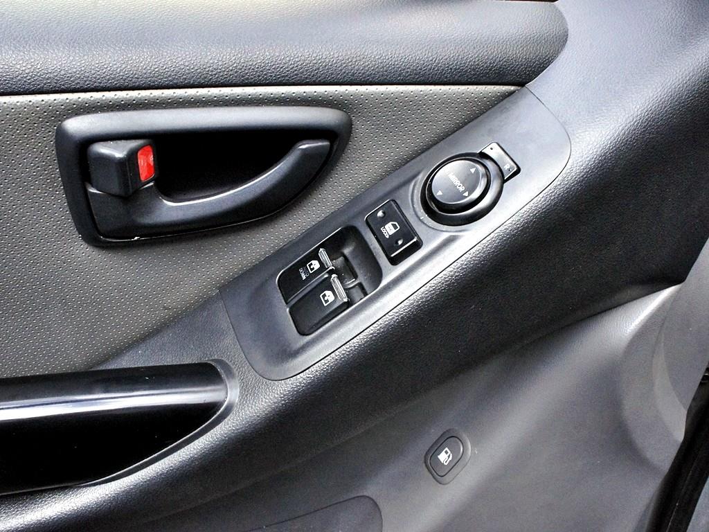 HYUNDAI Starex 2012 Plateado - Importación desde Corea - HF Imports Iquique - Foto 13