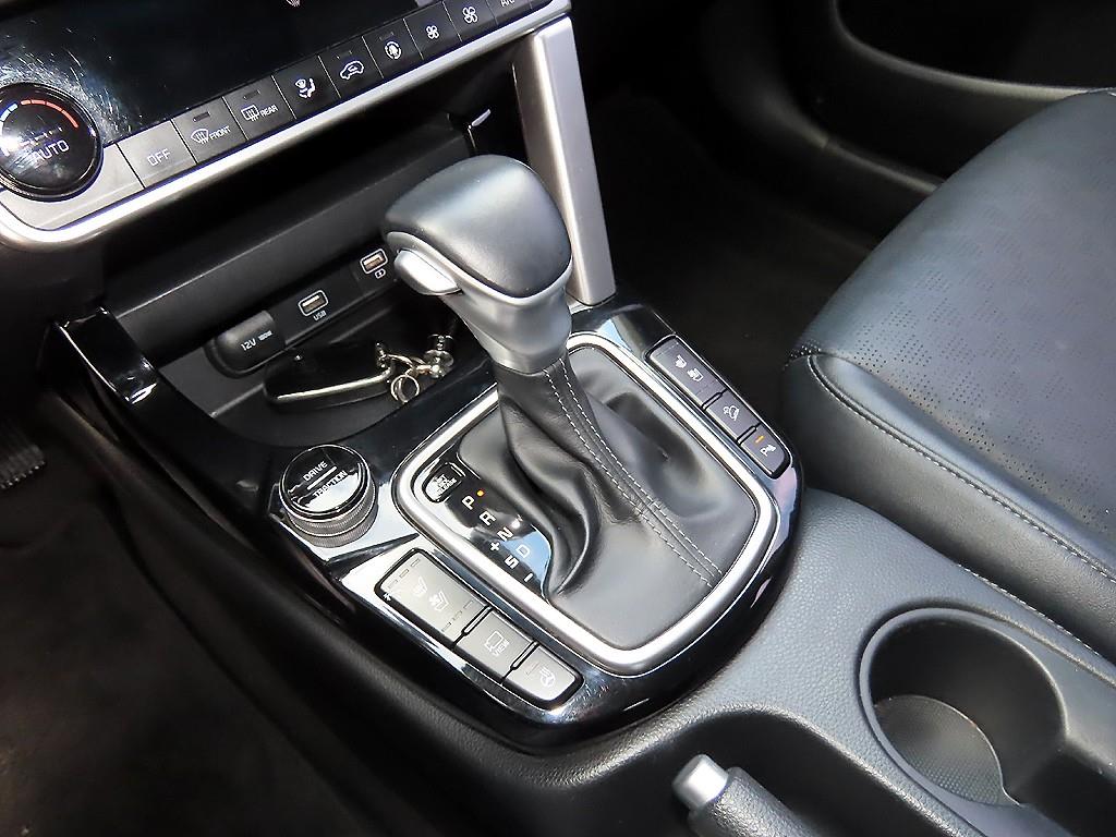 KIA Seltos - Vista 10