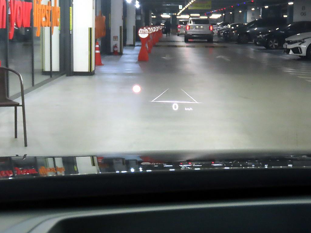 Genesis GV60 2023 Negro - Importación desde Corea - HF Imports Iquique - Foto 13