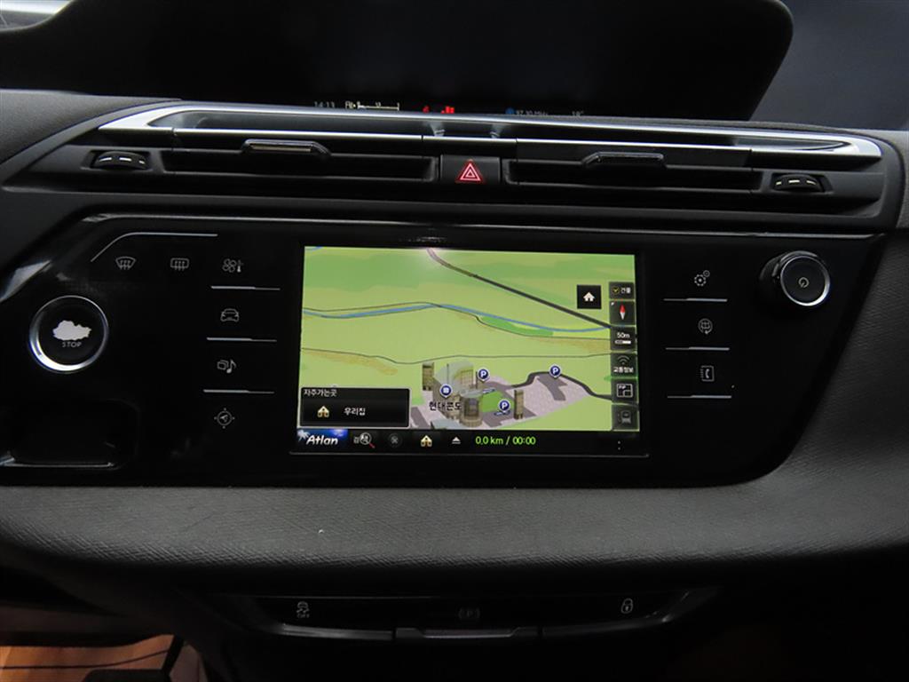 Citroen C4 2017 Blanco - Importación desde Corea - HF Imports Iquique - Foto 15