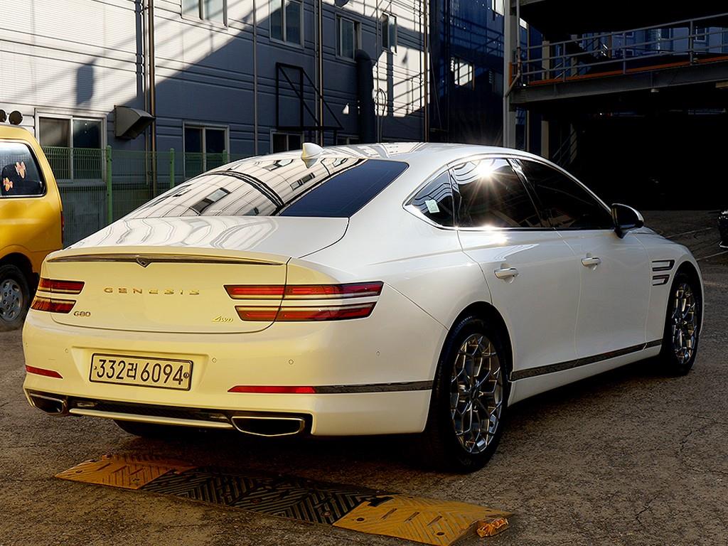 Genesis G80 - Vista 7