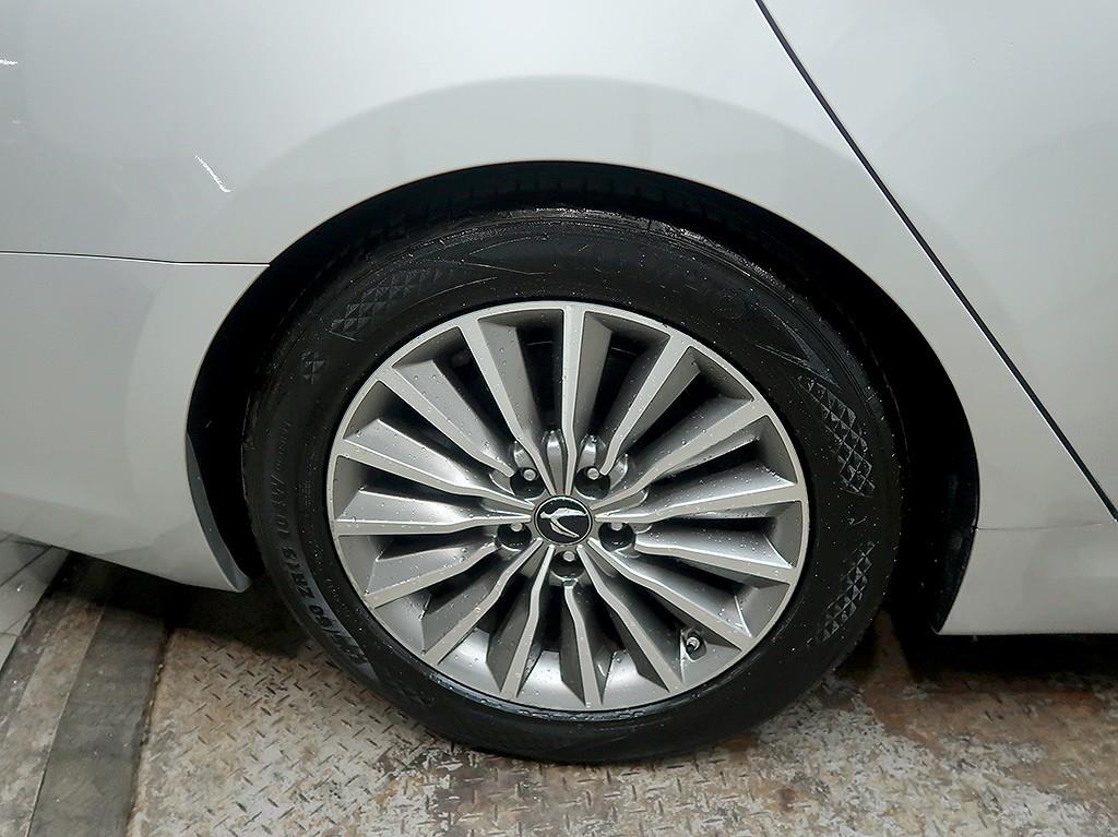 HYUNDAI Equus 2014 Plateado - Importación desde Corea - HF Imports Iquique - Foto 8