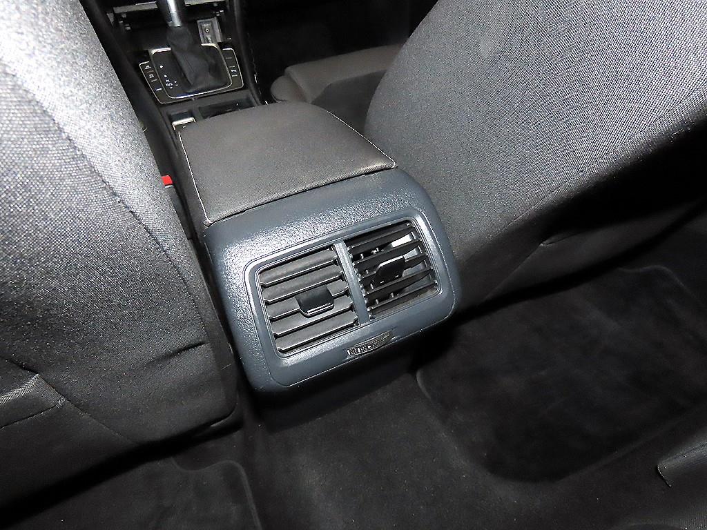 Volkswagen Golf 2015 Blanco - Importación desde Corea - HF Imports Iquique - Foto 17