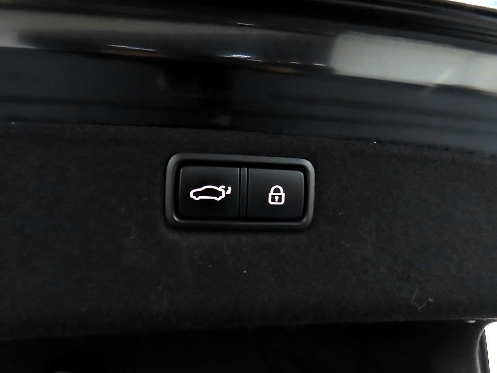 Genesis G80 2019 Negro - Importación desde Corea - HF Imports Iquique - Foto 18