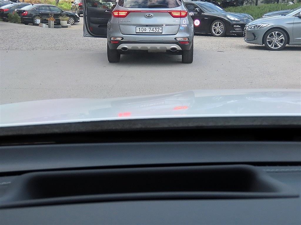 Mercedes Benz GLC Class - Vista 10