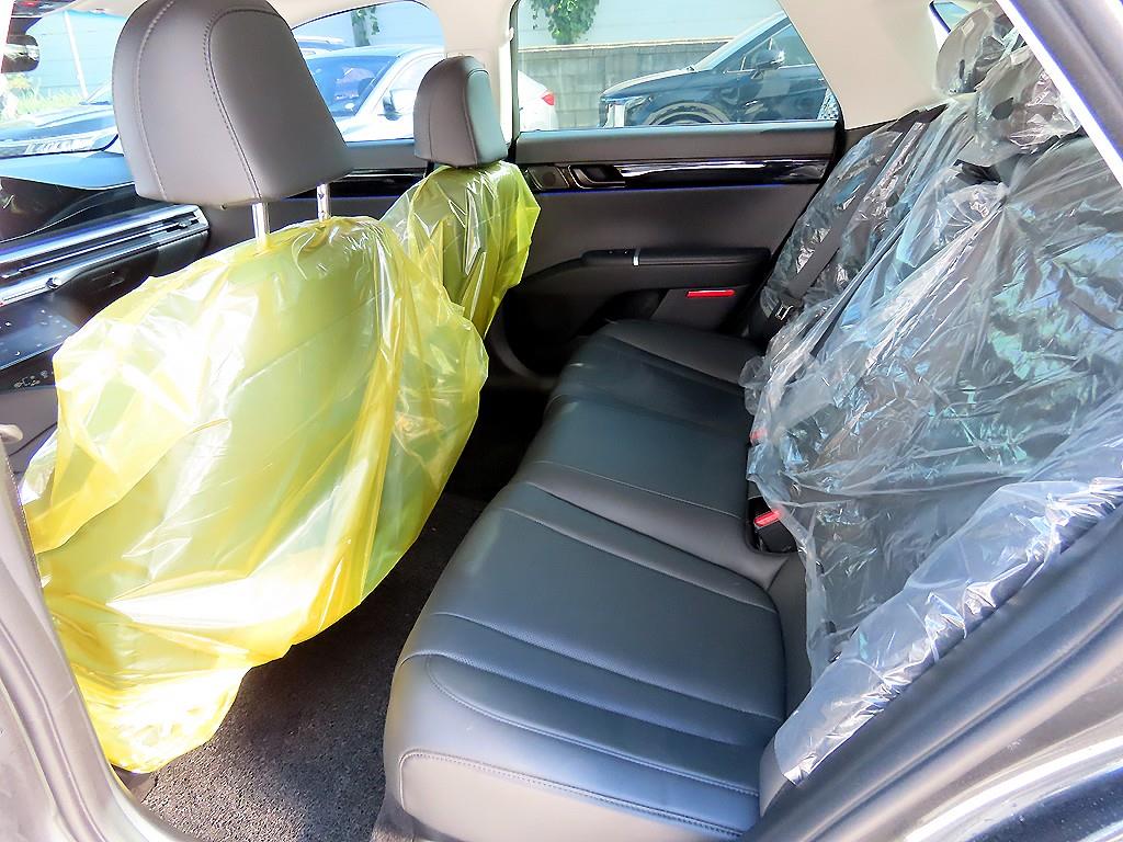 HYUNDAI Grandeur - Vista 6