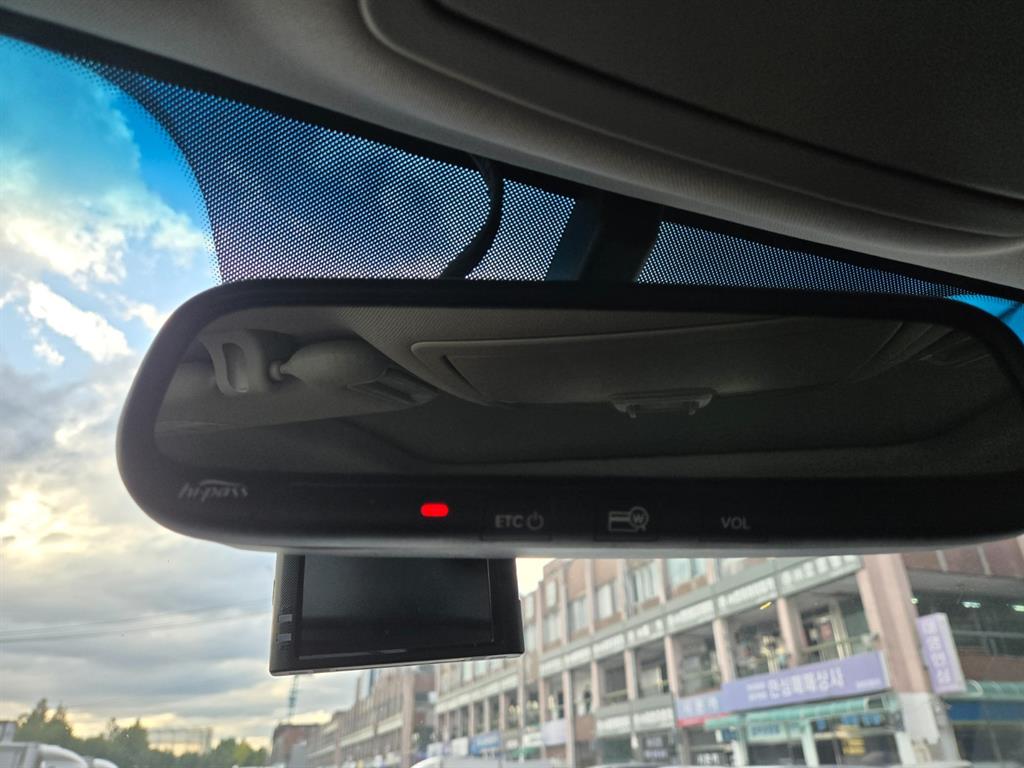 KIA Sportage - Vista 9