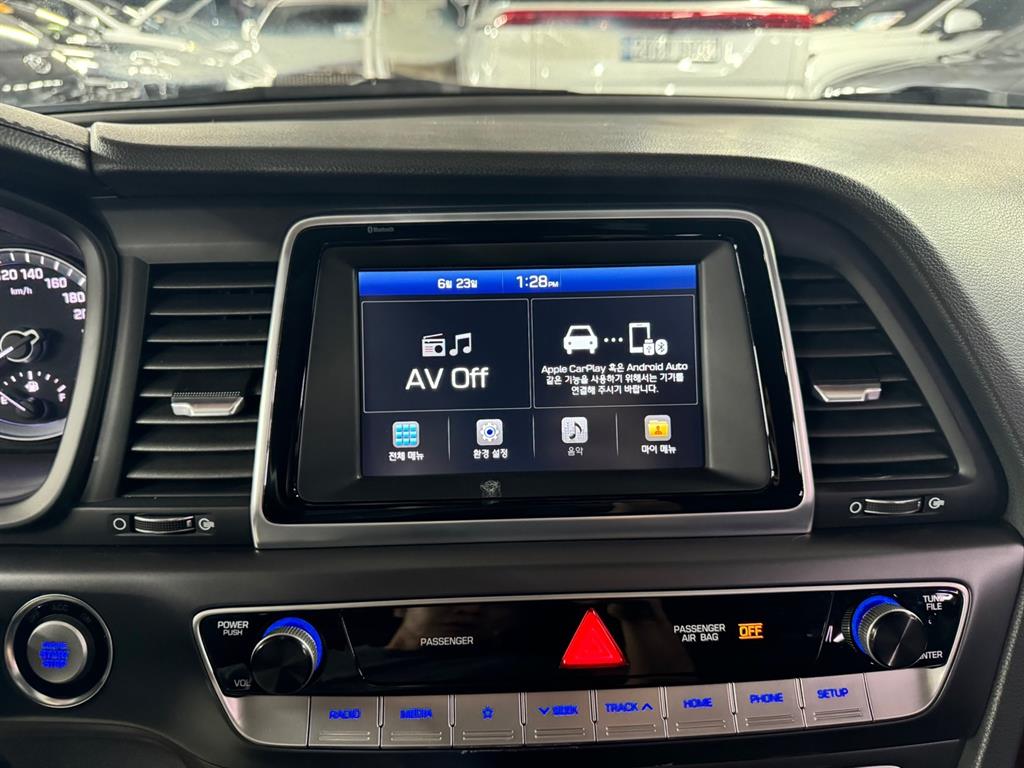 HYUNDAI Sonata 2018 Negro - Importación desde Corea - HF Imports Iquique - Foto 17