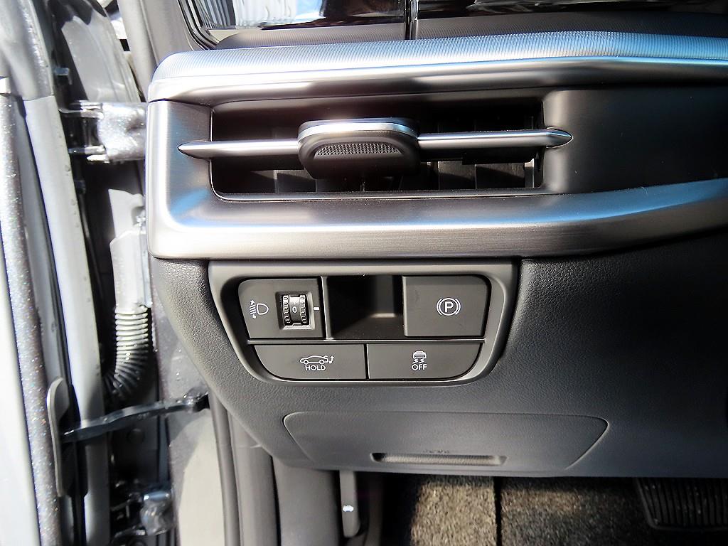 HYUNDAI Grandeur - Vista 11