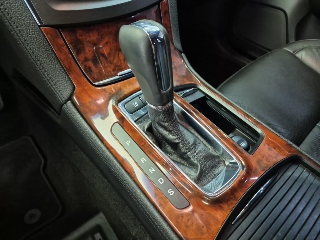 Lincoln MKS - Vista 8