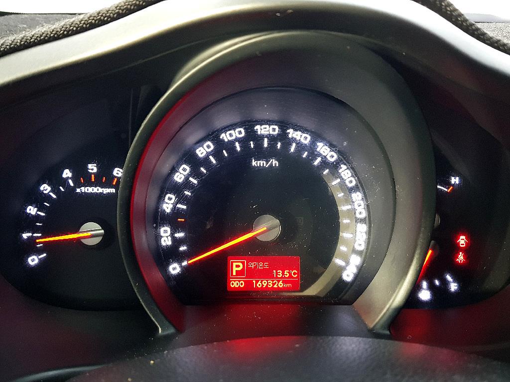 KIA Sportage - Vista 7