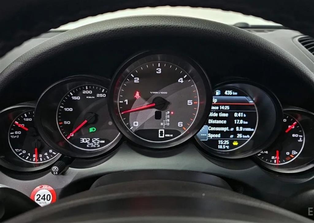 Porsche Cayenne - Vista 6